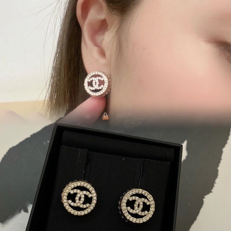 Ch**el earrings